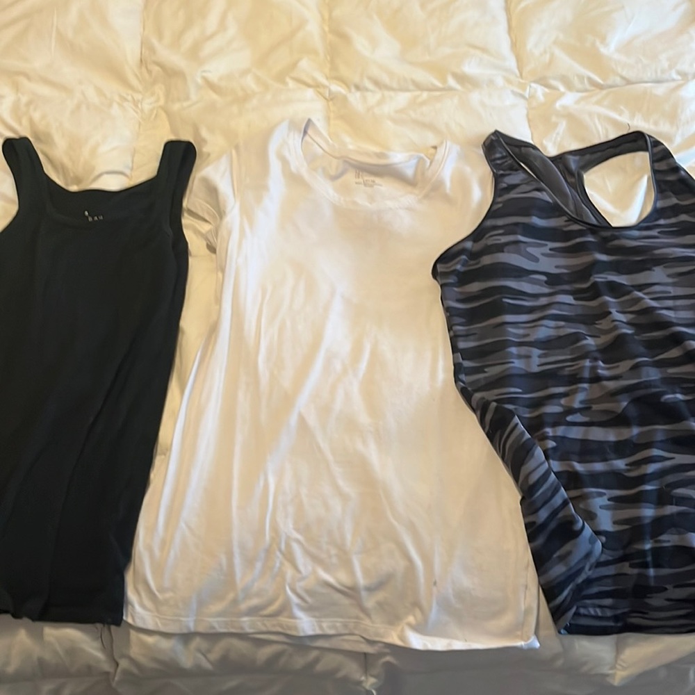 Lot of Tops size L